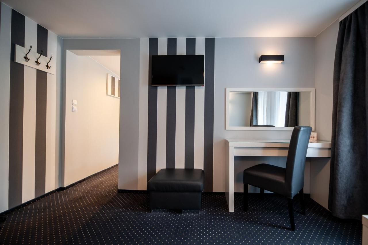 Ow Sorrento Hotel Bystrzyca Kłodzka Kültér fotó