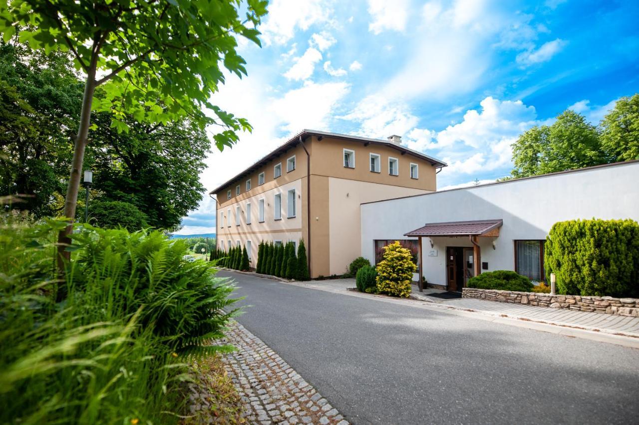 Ow Sorrento Hotel Bystrzyca Kłodzka Kültér fotó