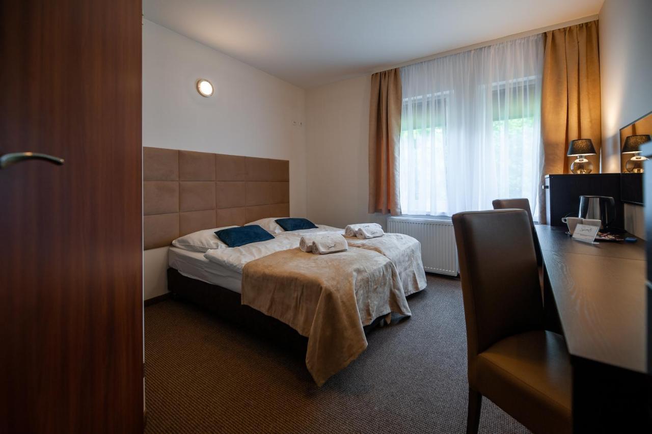 Ow Sorrento Hotel Bystrzyca Kłodzka Kültér fotó